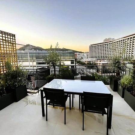 Athena Blue Lux Apartments 2Br 2Ba With City Skyline View, Near Kolonaki アテネ エクステリア 写真