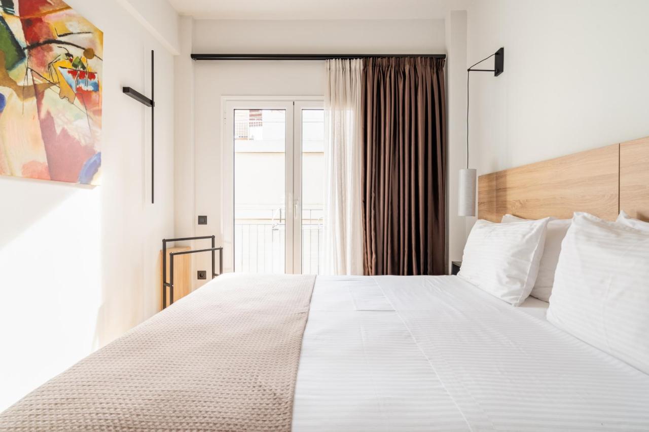 Athena Blue Lux Apartments 2Br 2Ba With City Skyline View, Near Kolonaki アテネ エクステリア 写真