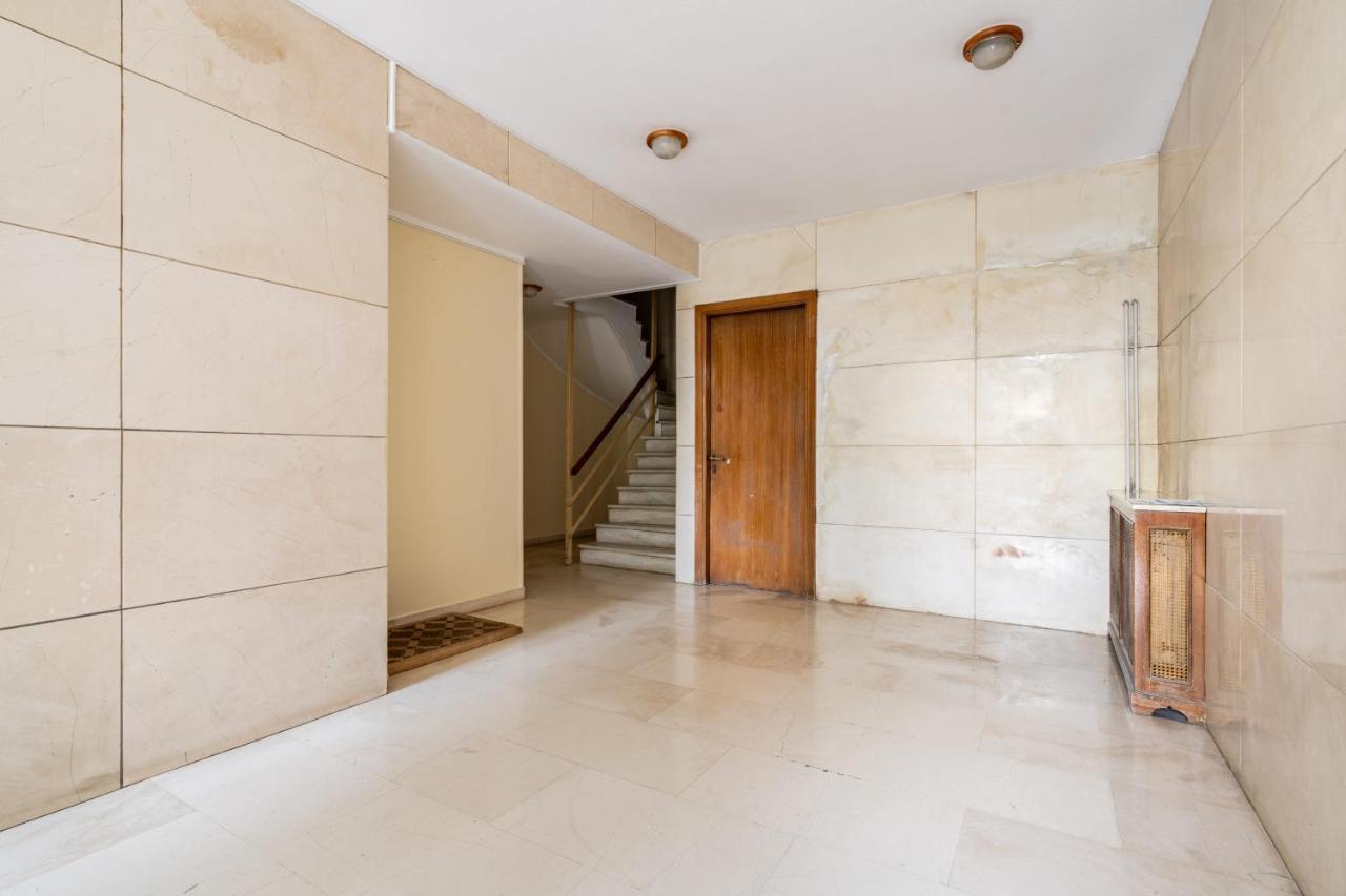 Athena Blue Lux Apartments 2Br 2Ba With City Skyline View, Near Kolonaki アテネ エクステリア 写真