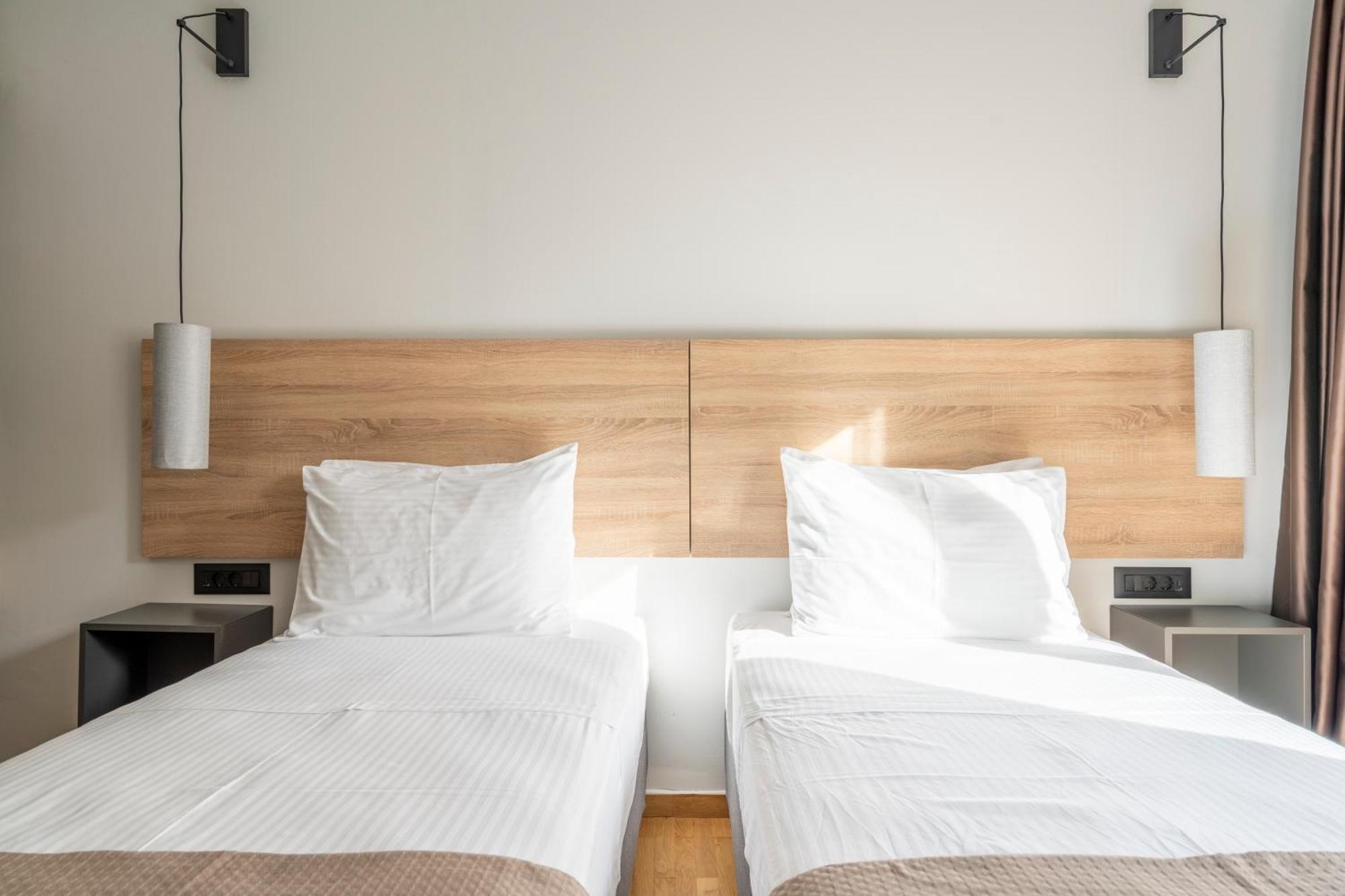 Athena Blue Lux Apartments 2Br 2Ba With City Skyline View, Near Kolonaki アテネ エクステリア 写真